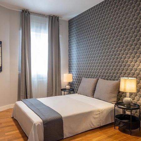 Sweet Life - Luxury Apartment-Suite-Rooms Bari Eksteriør billede