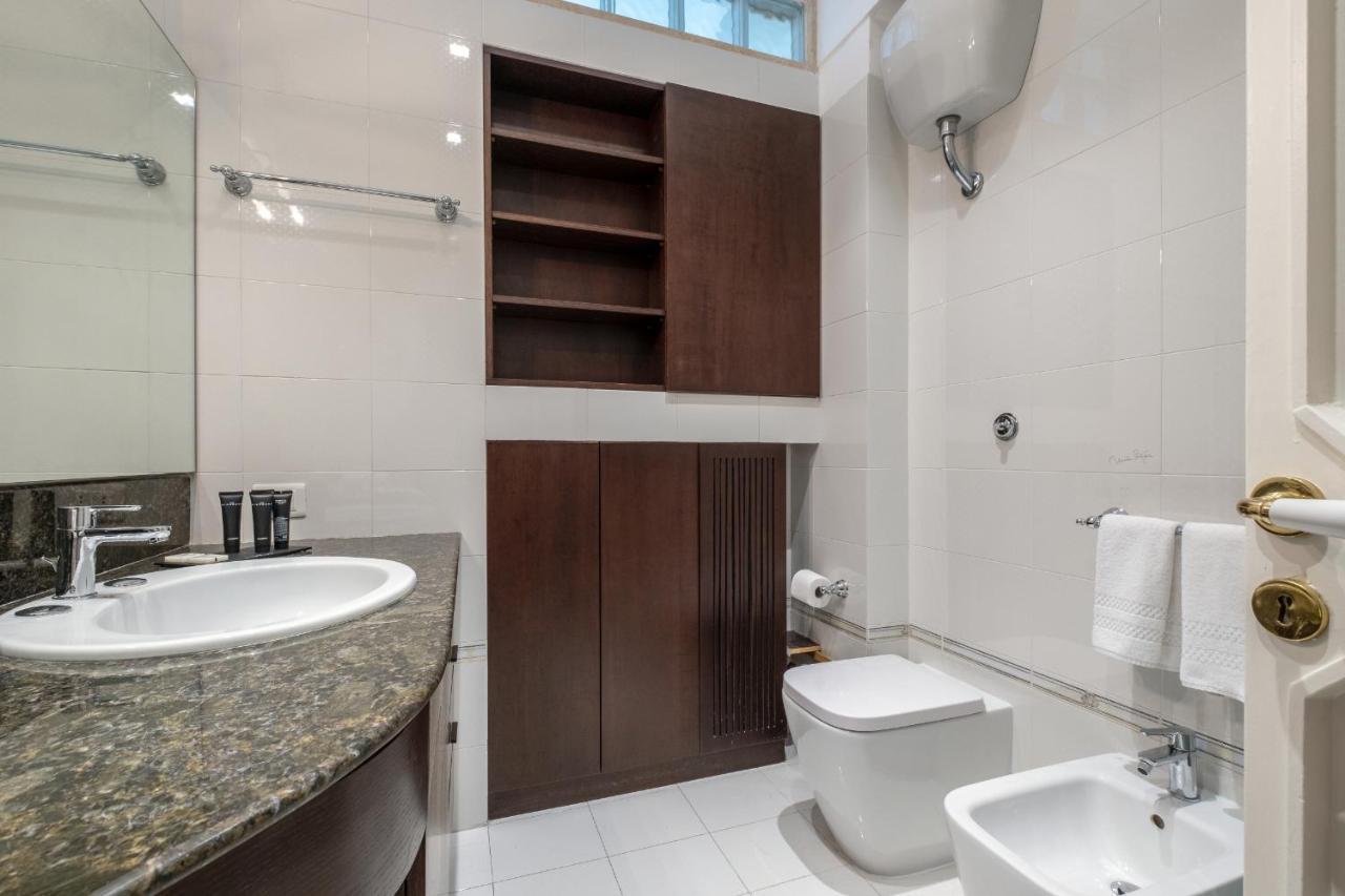 Sweet Life - Luxury Apartment-Suite-Rooms Bari Eksteriør billede