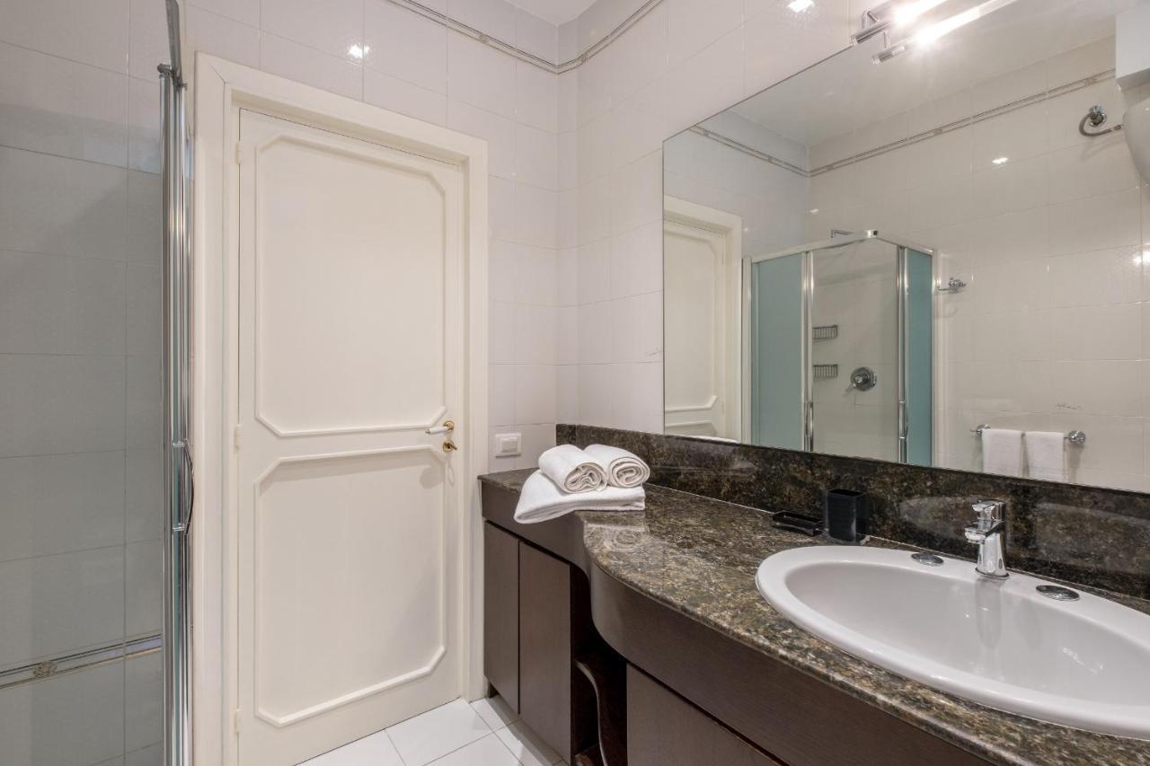 Sweet Life - Luxury Apartment-Suite-Rooms Bari Eksteriør billede